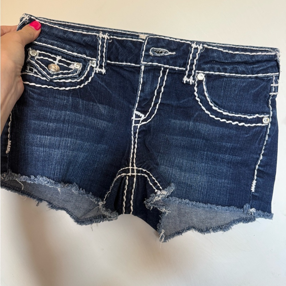 L.A. idol Dark Blue Denim Shorts with White Stitching